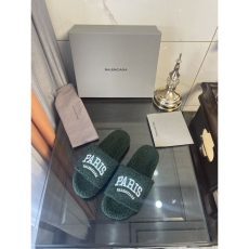 Balenciaga Slippers